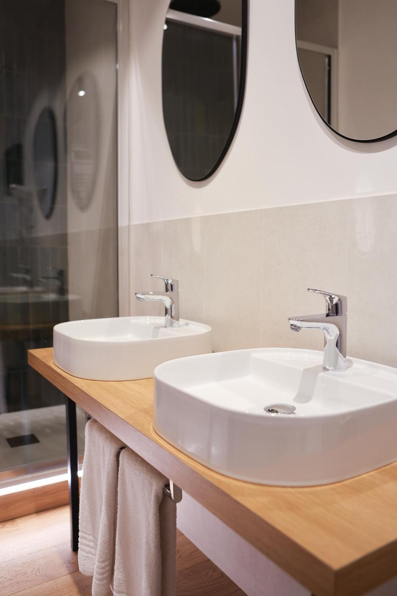 N7 Rooms Firenze Bagian luar foto