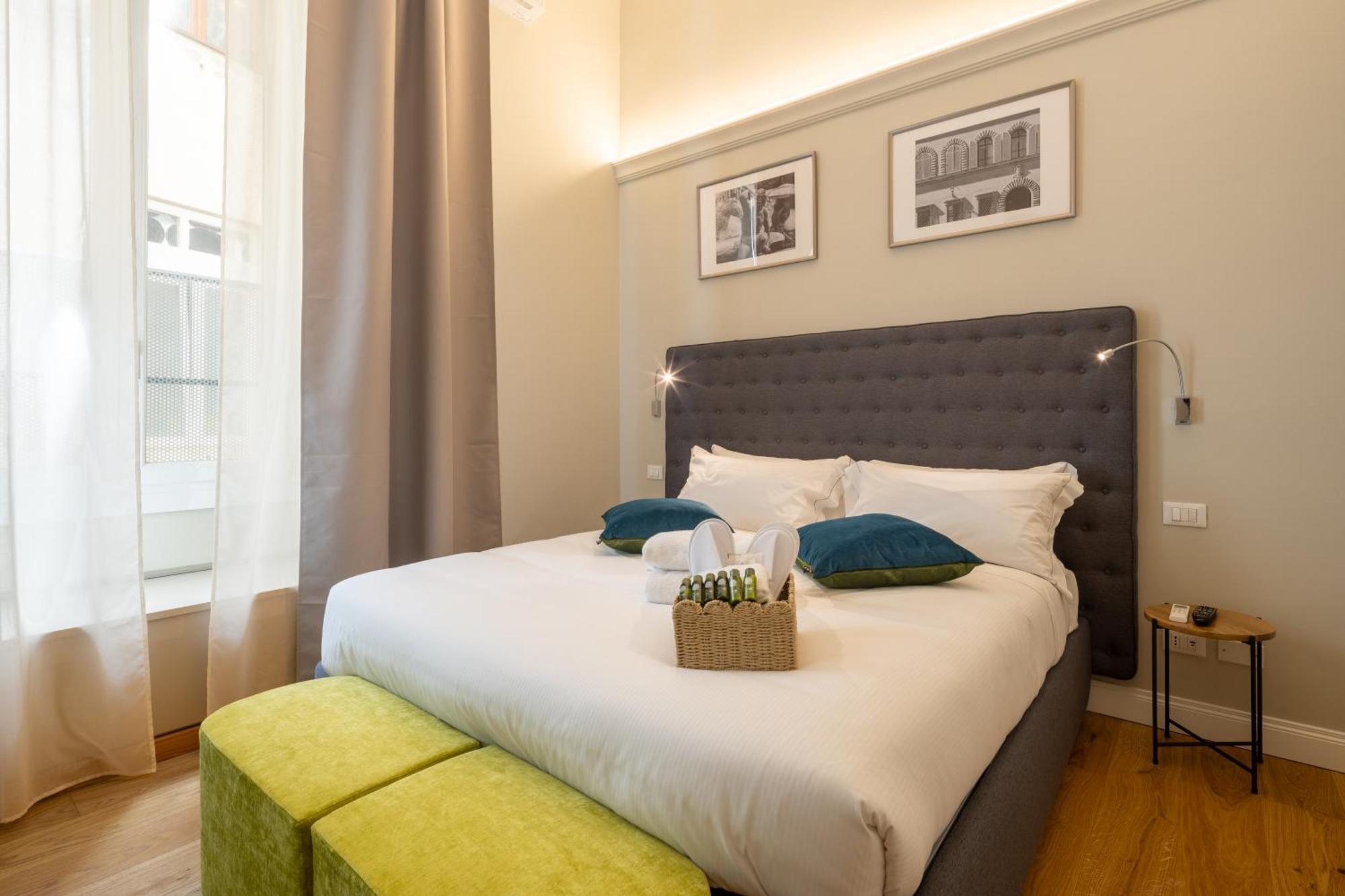 N7 Rooms Firenze Bagian luar foto