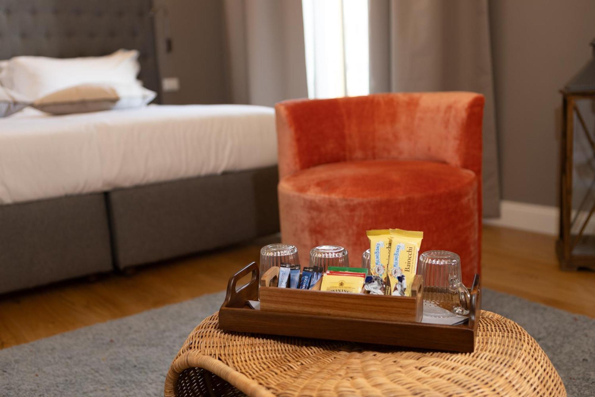 N7 Rooms Firenze Bagian luar foto