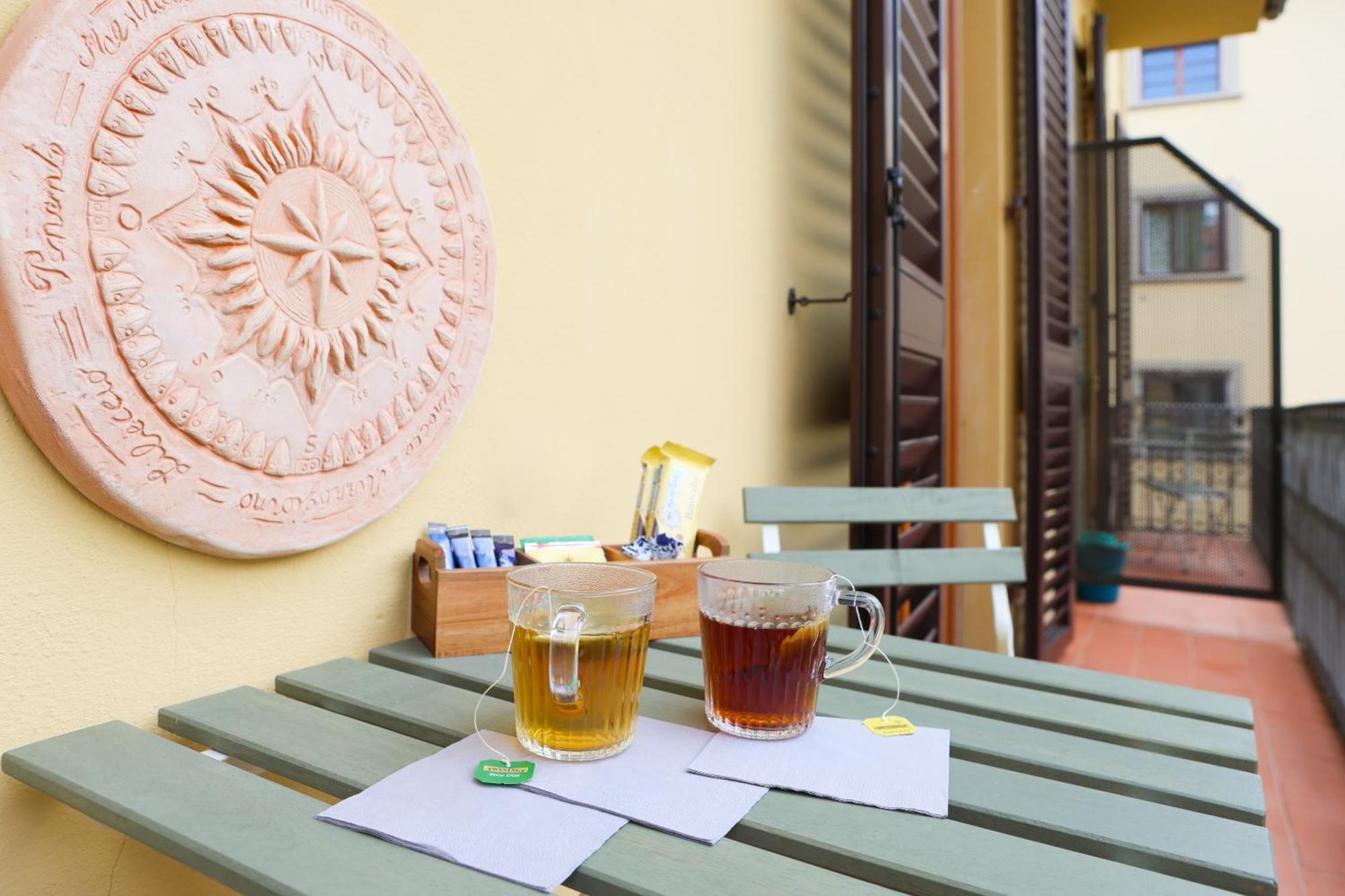 N7 Rooms Firenze Bagian luar foto