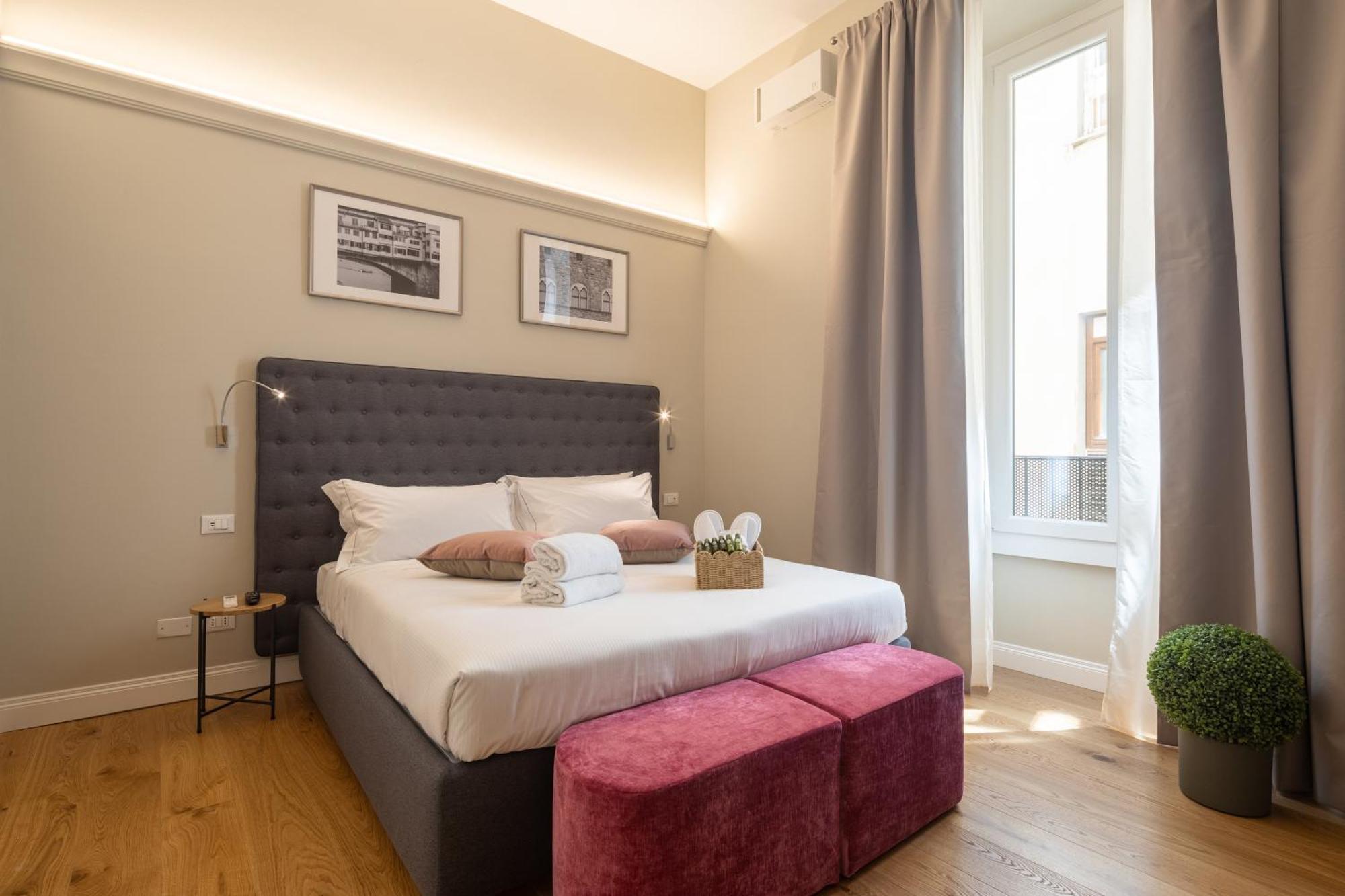 N7 Rooms Firenze Bagian luar foto