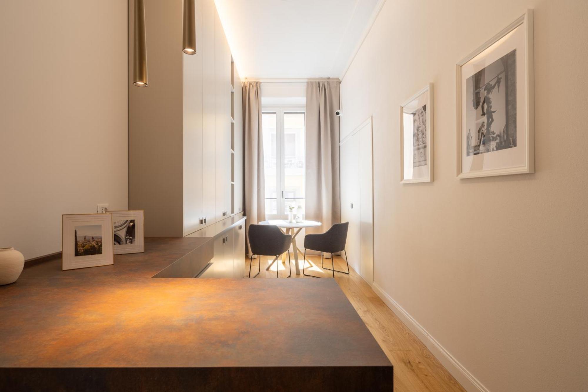 N7 Rooms Firenze Bagian luar foto