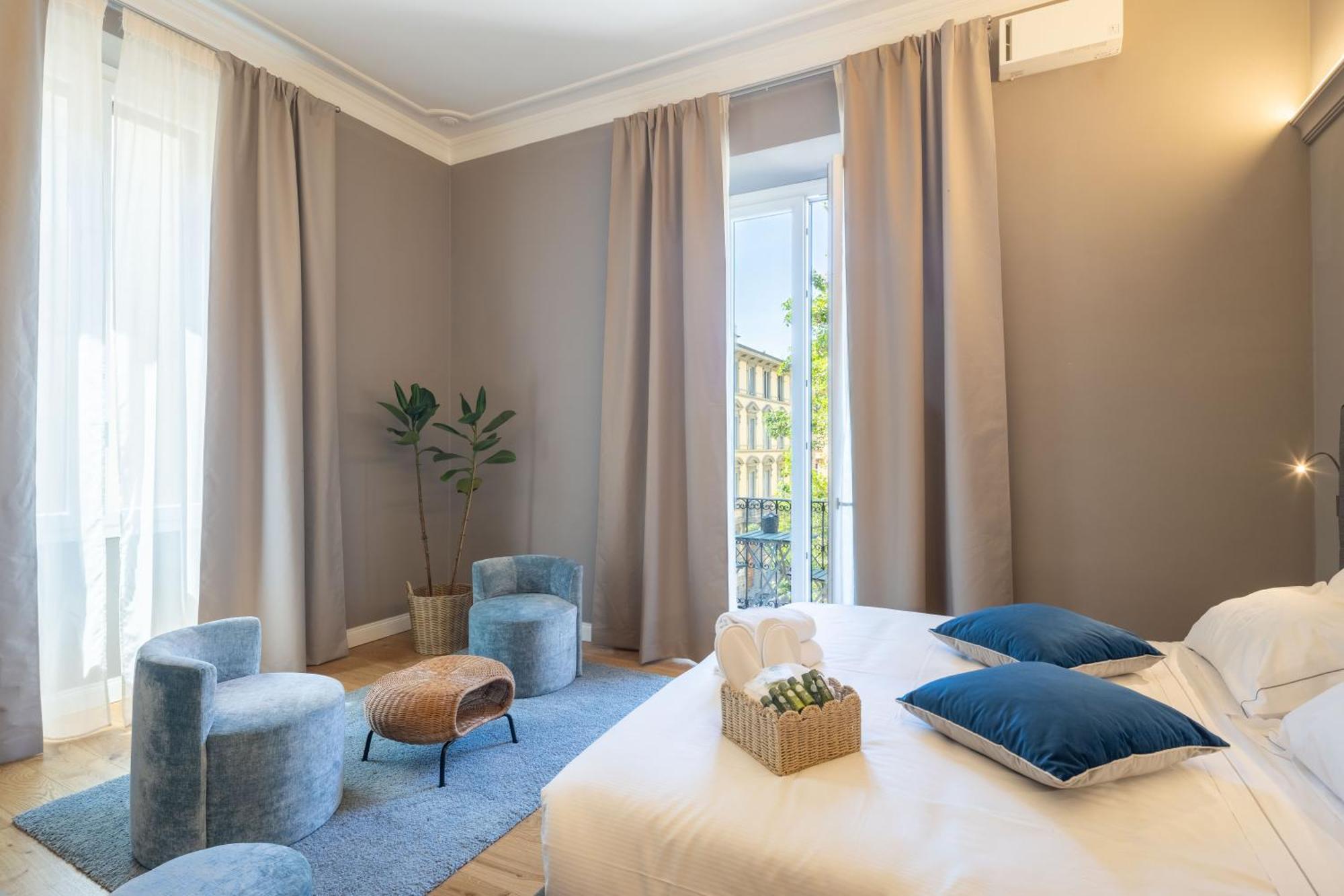 N7 Rooms Firenze Bagian luar foto